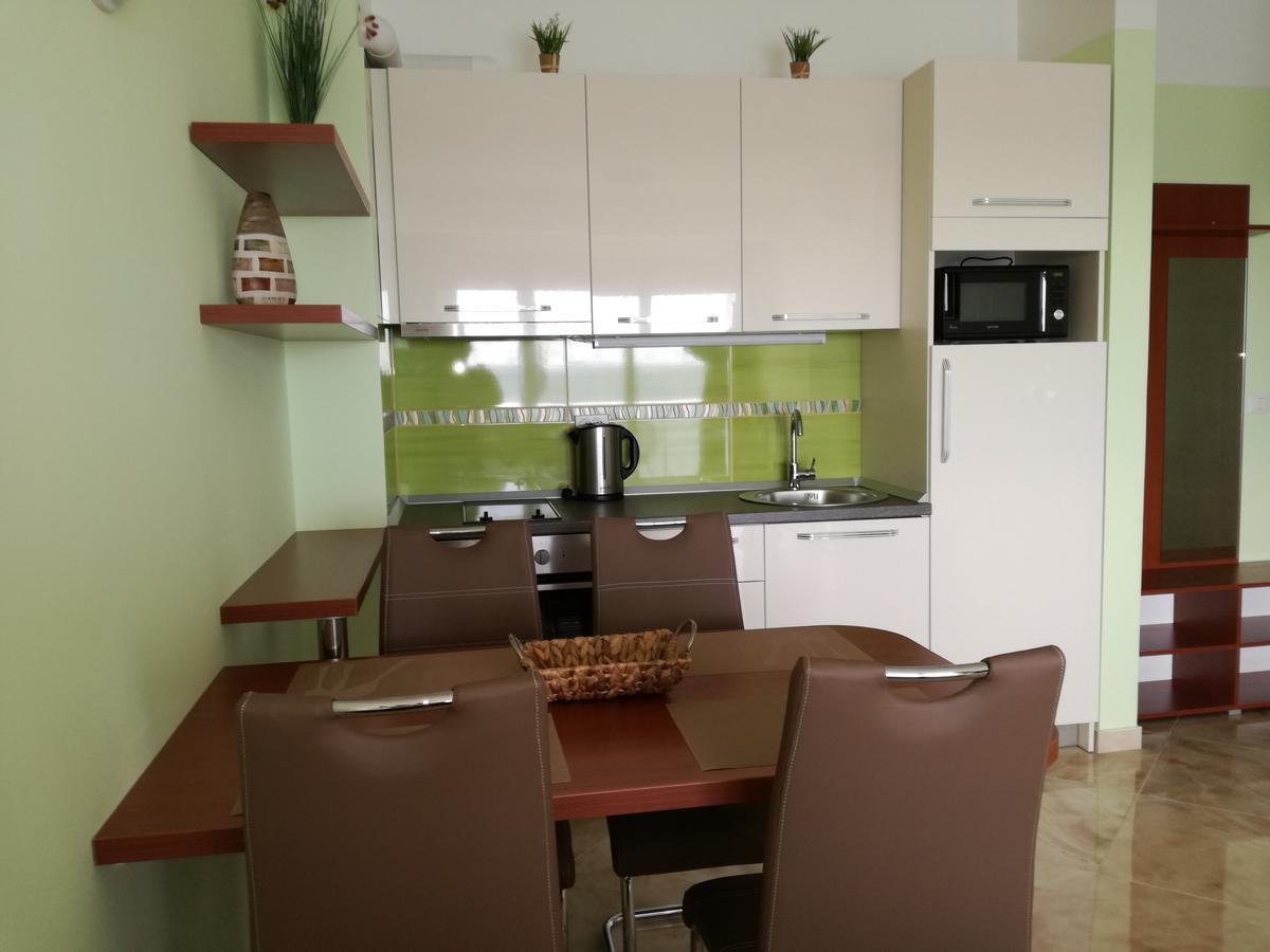 Apartment Sea Space 3 Dobra Voda Exterior foto